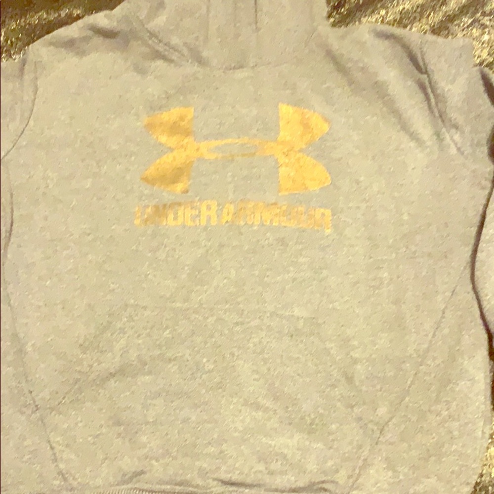 Under Armour sweatshirt